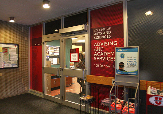 The College of Arts and Sciences restructured its advising system for Fall Semester so students would have one adviser instead of multiple. Credit: Shelby Lum / Photo editor