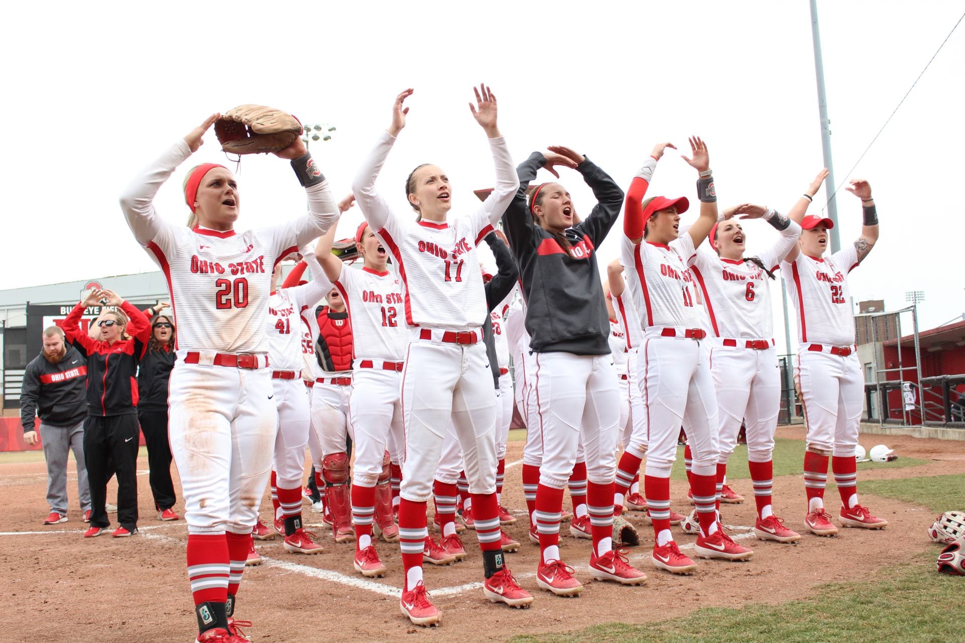 Softball Buckeyes bats come alive in Game 1, split final doubleheader