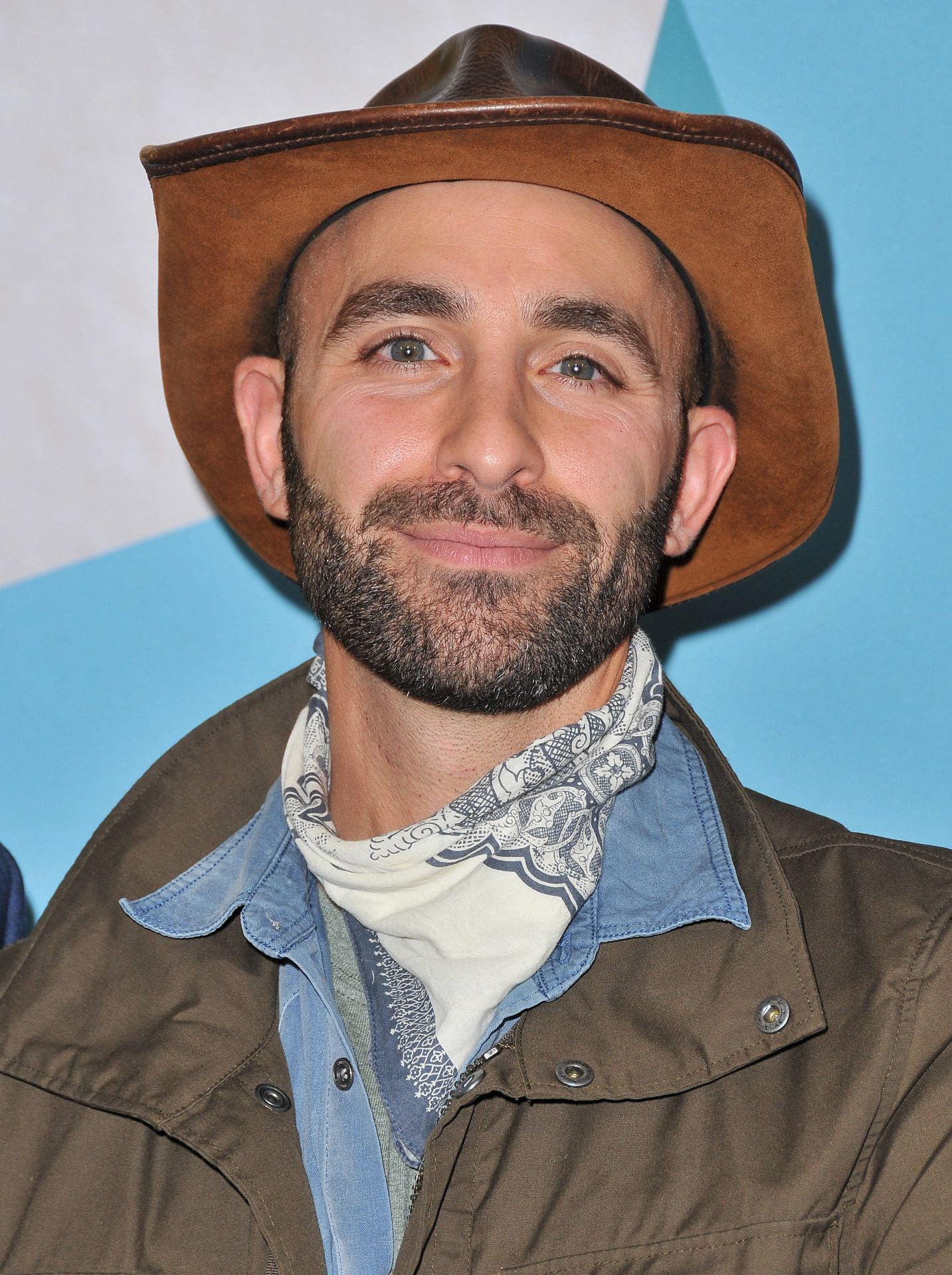 The 40-year old son of father (?) and mother(?) Coyote Peterson in 2022 photo. Coyote Peterson earned a  million dollar salary - leaving the net worth at  million in 2022