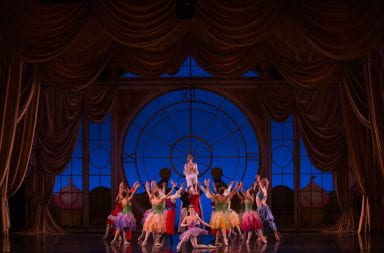 The cast of the 'Nutcracker' performs on stage