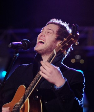 Phillip Phillips performs at the 90th National Christmas Tree Lighting Ceremony on the Ellipse behind the White House in Washington, D.C., on Thursday, December 6, 2012. Credit: Courtesy of MCT
