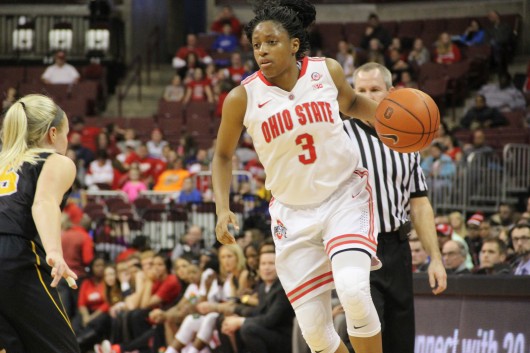 Then-freshman OSU guard Kelsey Mitchell scans the court during a game on Feb. 21 at the Schottenstein Center. OSU won, 100-82. Credit: Ryan Cooper / Sports Editor