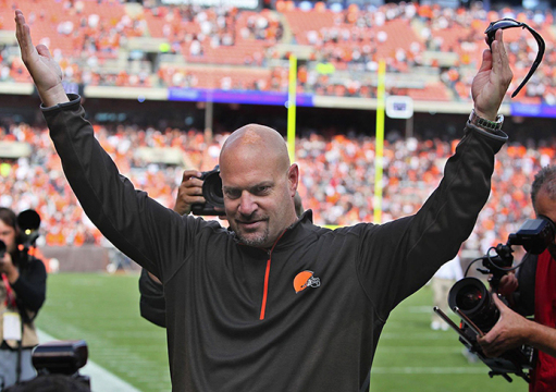 Browns coach Mike Pettine acknowledges fans after the Browns' 26-24 victory over the New Orleans Saints on Sept. 14 in Cleveland. Credit: Courtesy of TNS