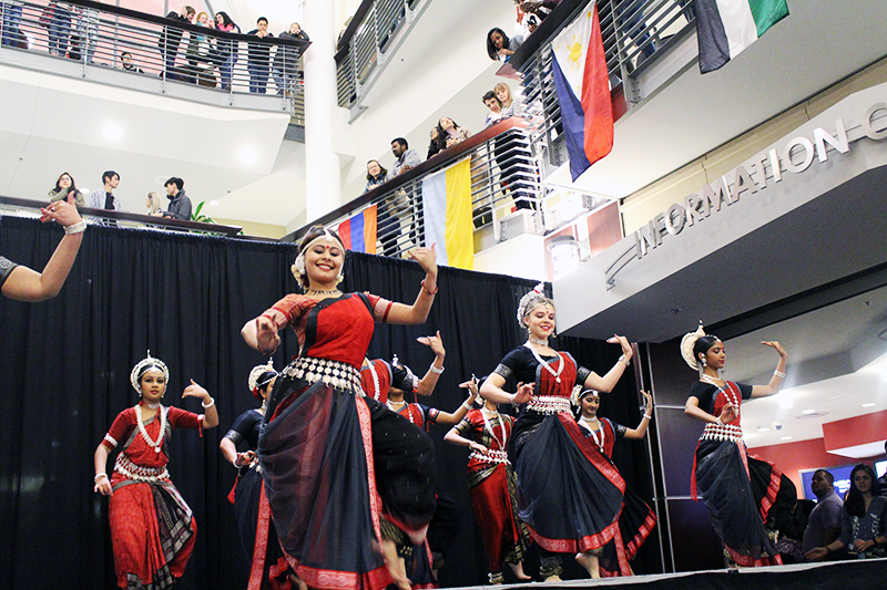Odissi at Ohio State, a student club featuring Indian culture performs traditional indian dance at Taste of OSU at Ohio Union on Feb. 19. Credit: Shiyun Wang | Lantern Photographer 