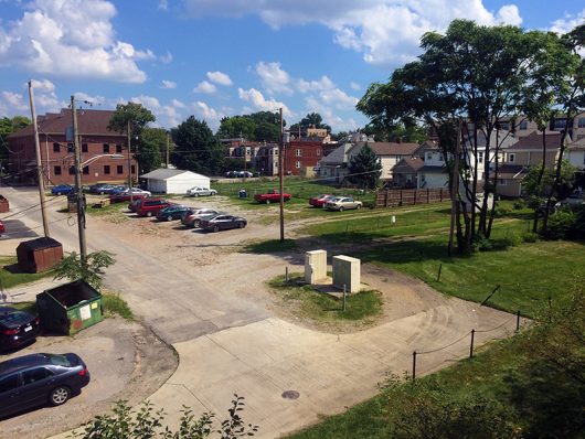 The vacant lot behind The Gateway will be the locaton that a new apartment building will be built on. Patrick Wiley | Lantern Reporter