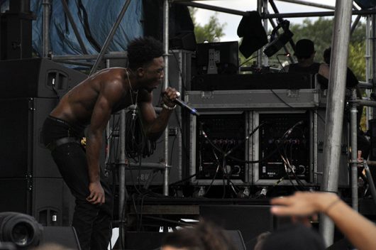 Desiigner performs on the Main Stage during second day of the Breakaway Music Festival on Aug. 27. Credit: Adrien Lac | Lantern Reporter