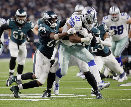 Dallas Cowboys rookie and former OSU running back Ezekiel Elliott (21) leads the NFL in rushing yards with 799. Credit: Courtesy of TNS
